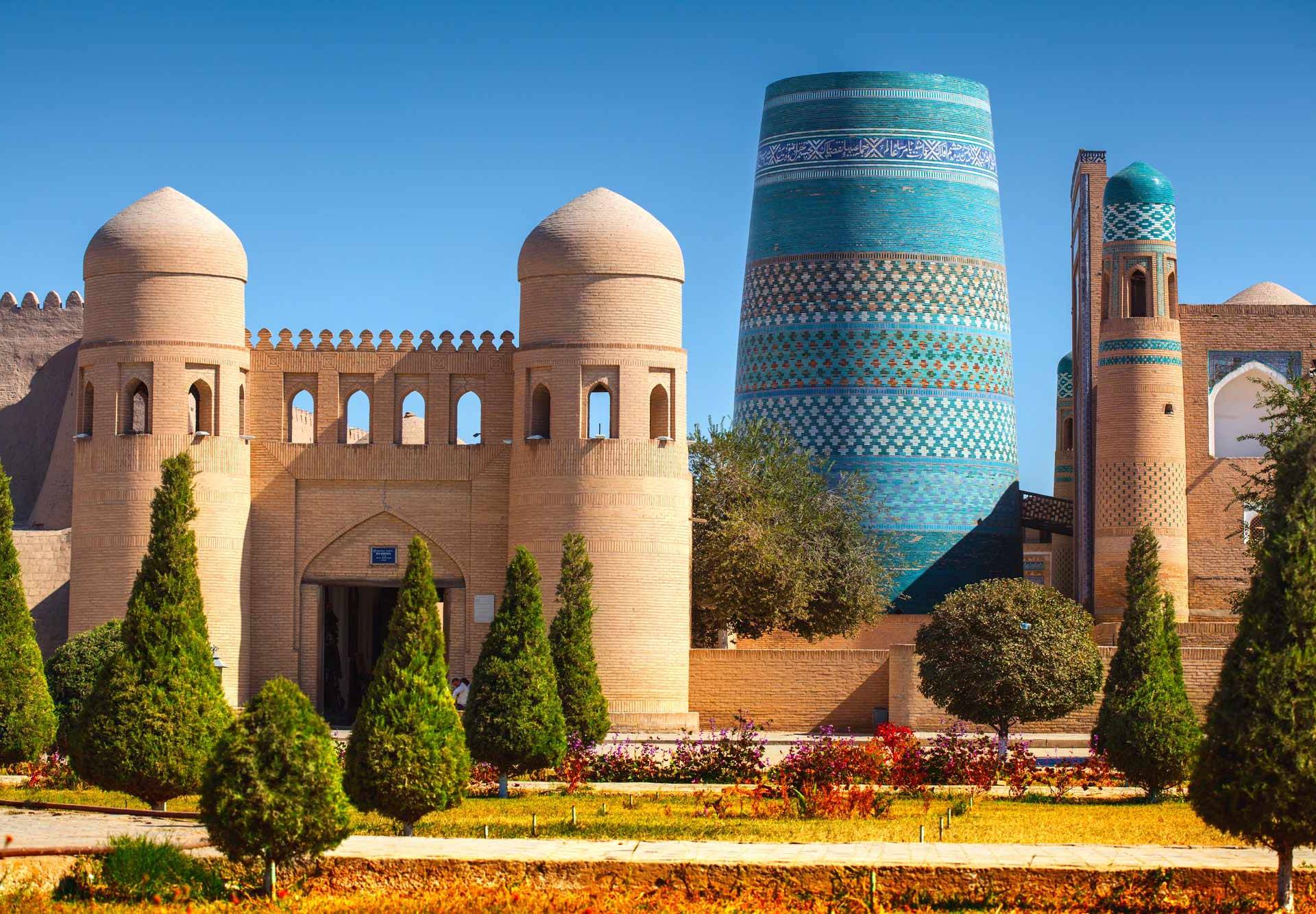 UZBEKISTAN,11.10.-20.10.2026 NAD 35 OSEB
