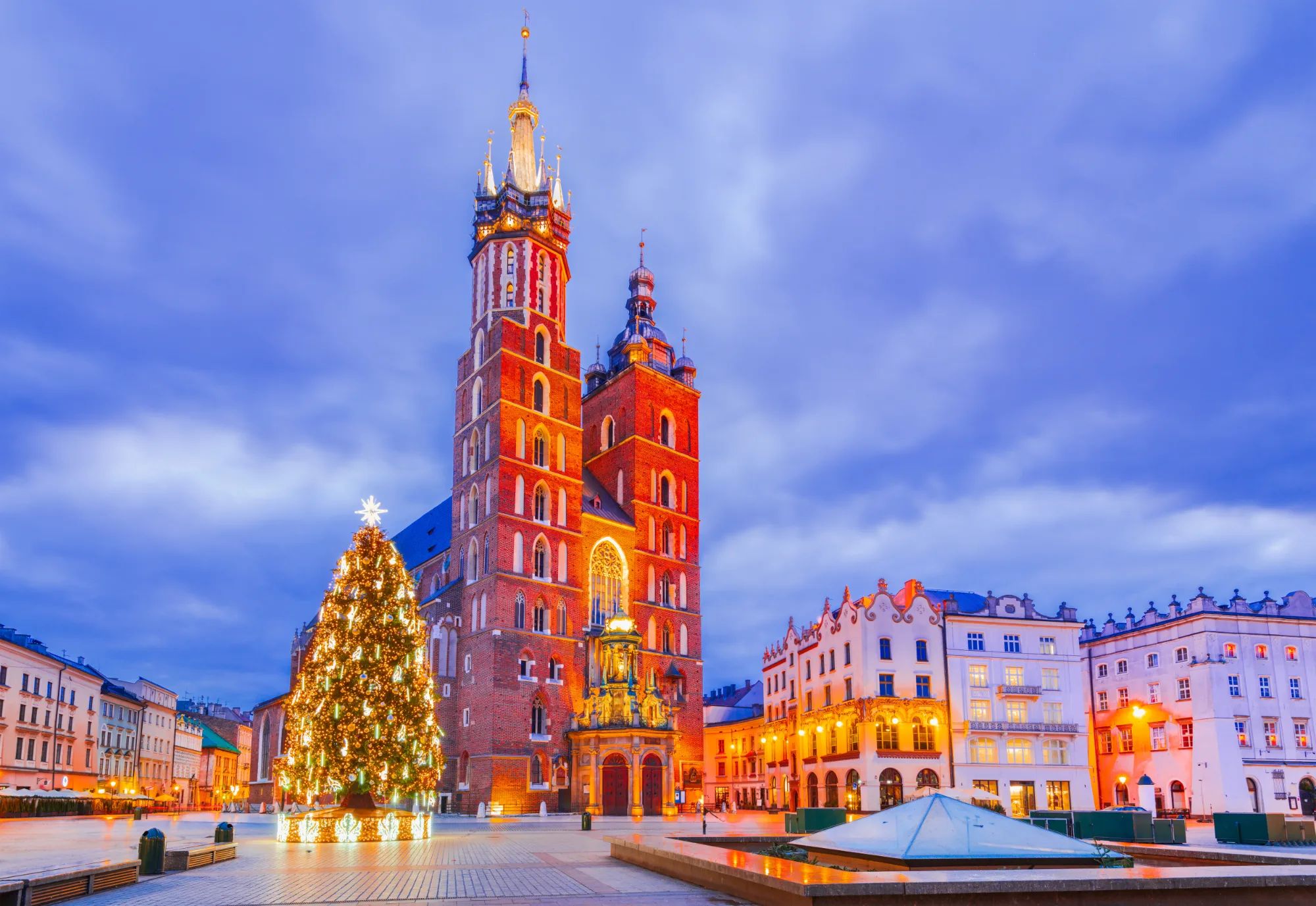 KRAKOV IN ZAKOPANE,18.-21.12.2026 NAD 40 OSEB