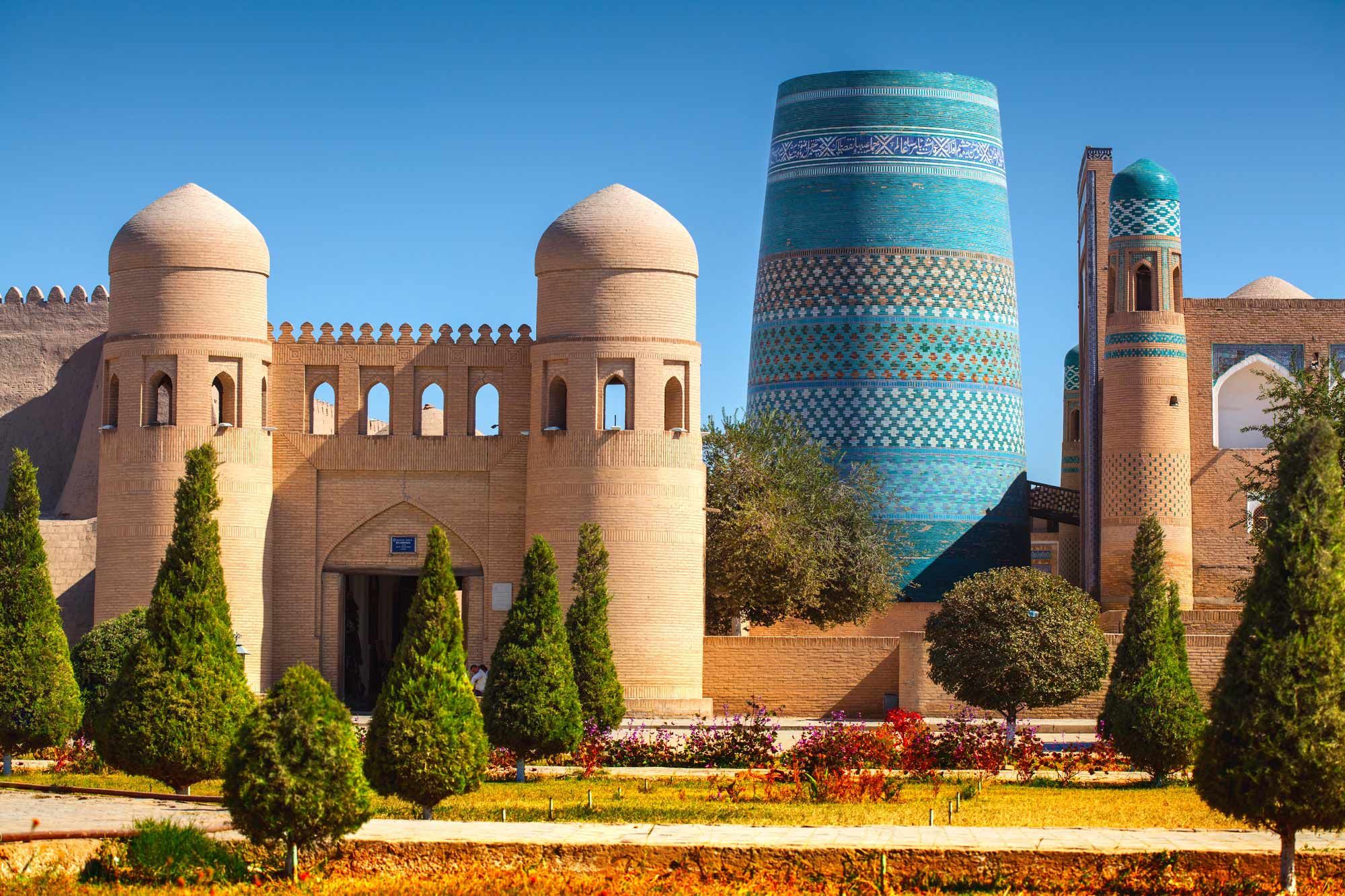 UZBEKISTAN,11.10.-20.10.2026 NAD 35 OSEB