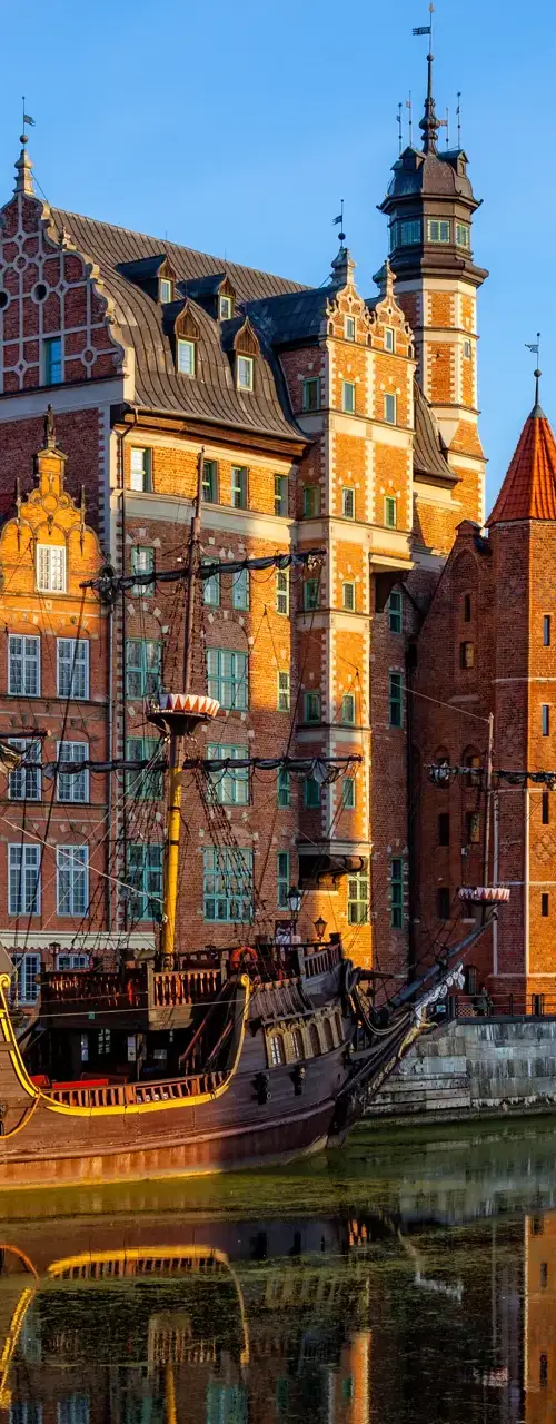 VARŠAVA-GDANSK, 04.-08.06.2027 NAD 35 OSEB